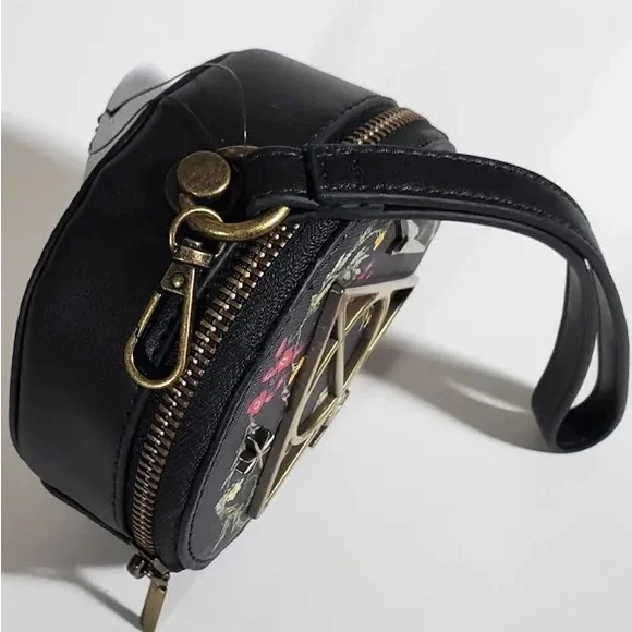 NEW Boxlunch⚡️HP Clutch - Picture 8 of 9